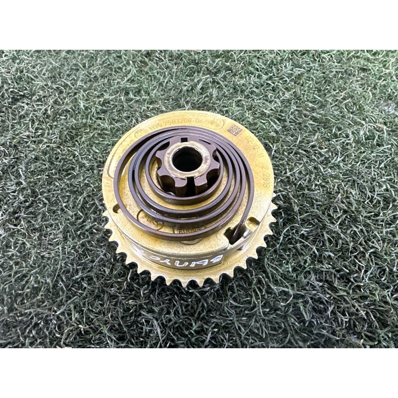 Регулятор фаз газораспределения (двигатель и элементы) BMW X3 F25 2012 3.0 11367583208