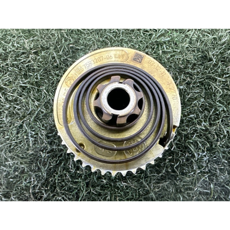 Регулятор фаз газораспределения (двигатель и элементы) BMW X3 F25 2012 3.0 11367583207