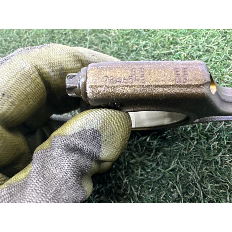 Шатун (двигатель и элементы) BMW X1 E84 2014 2.0 11247624616