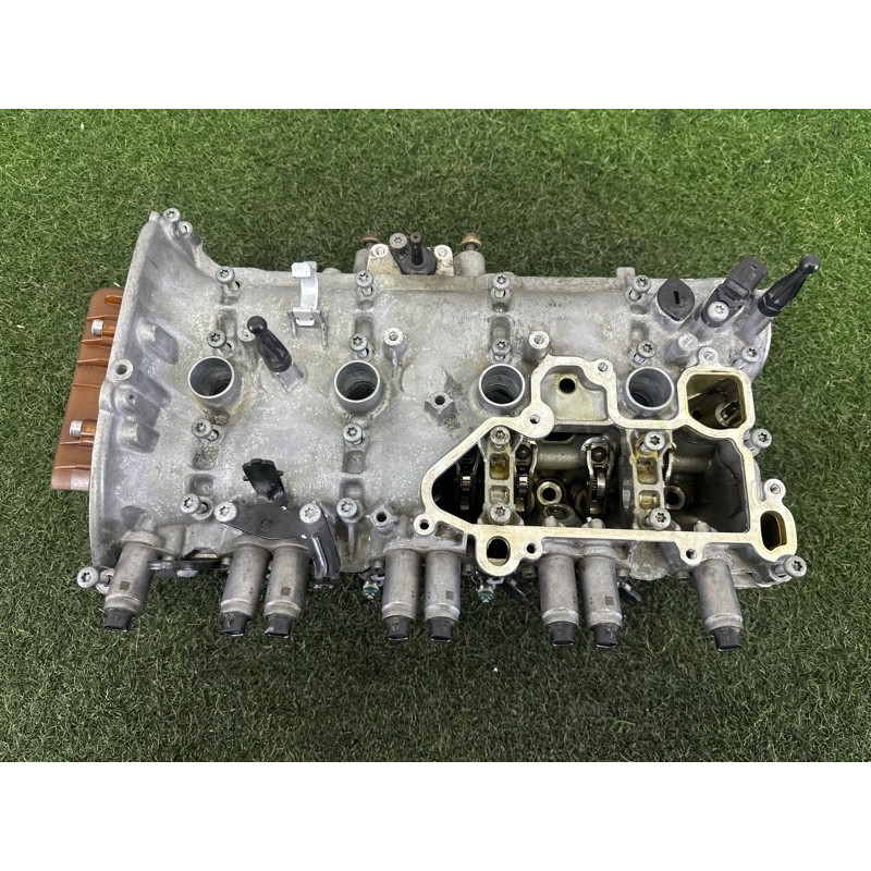 Головка блока цилиндров (двигатель и элементы) AUDI A4 B9 2018 2.0 DBPA 06K103063AE