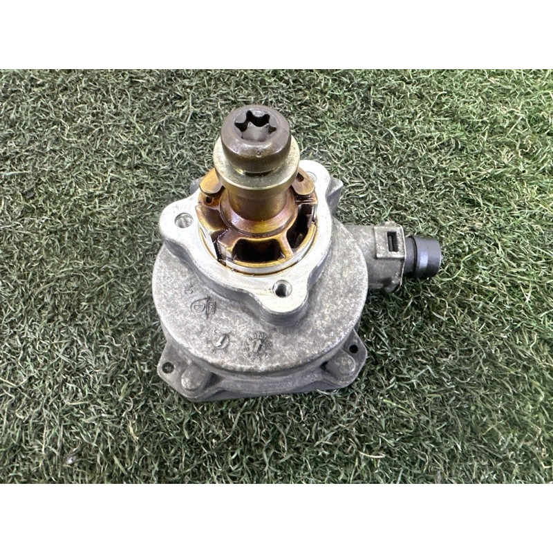 Вакуумный насос (тормозная система) BMW X3 F25 2012 3.0 11667558344