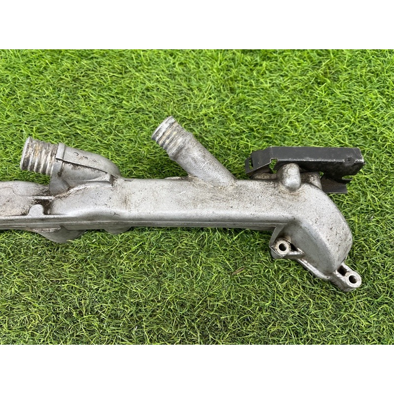 Патрубок (система охлаждения) BMW 7-series E38 11531702201