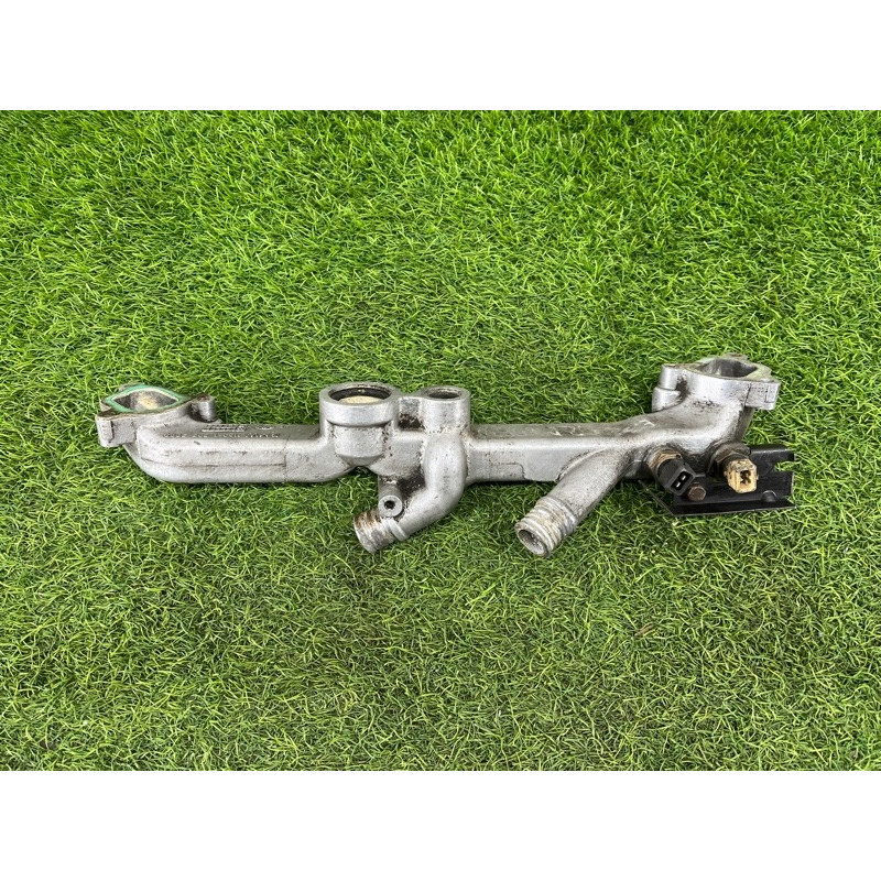 Патрубок (система охлаждения) BMW 7-series E38 11531702201