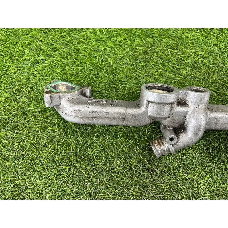 Патрубок (система охлаждения) BMW 7-series E38 11531702201