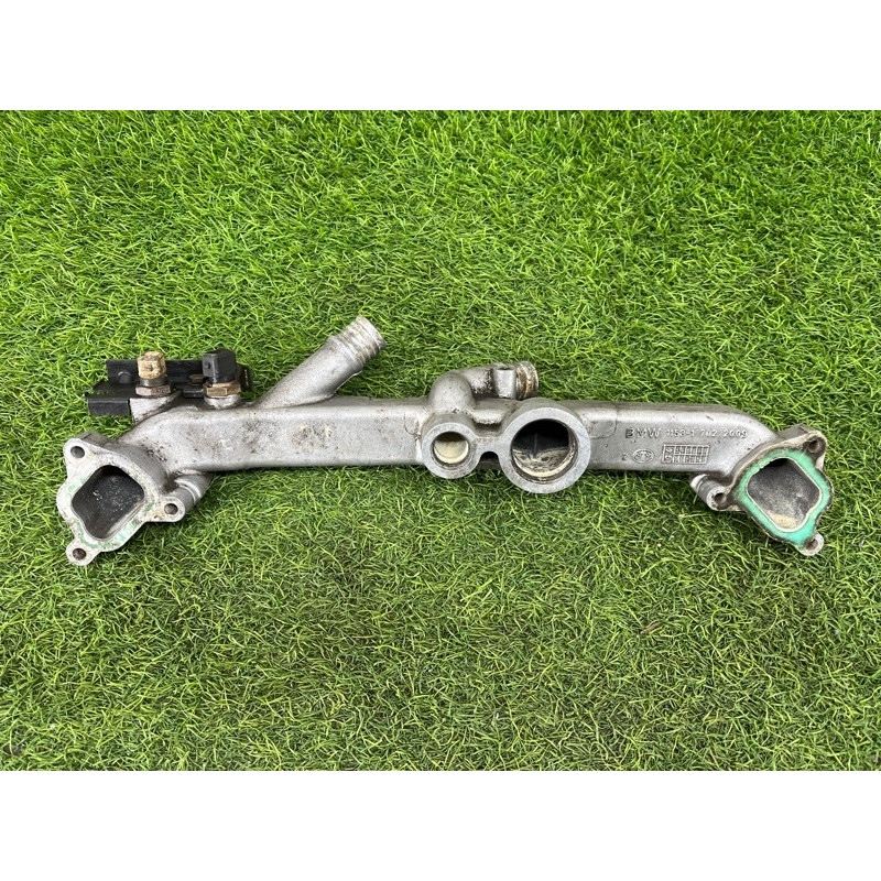 Патрубок (система охлаждения) BMW 7-series E38 11531702201