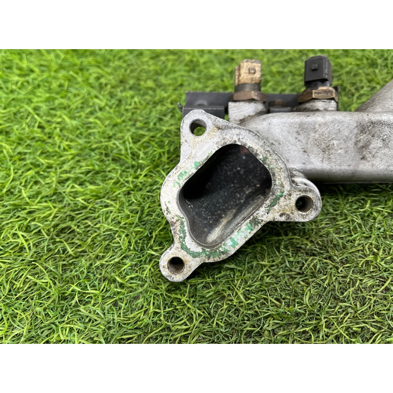 Патрубок (система охлаждения) BMW 7-series E38 11531702201