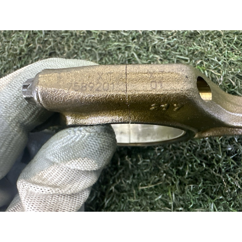 Шатун (двигатель и элементы) BMW X3 F25 2012 3.0 11247589540