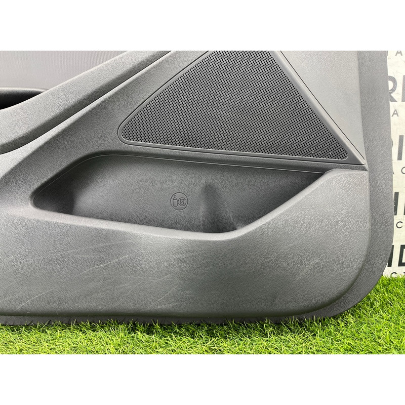 Дверная карта (салон) Hyundai Ioniq AE 2018 1.6 Hybrid 82307G2230T9Y