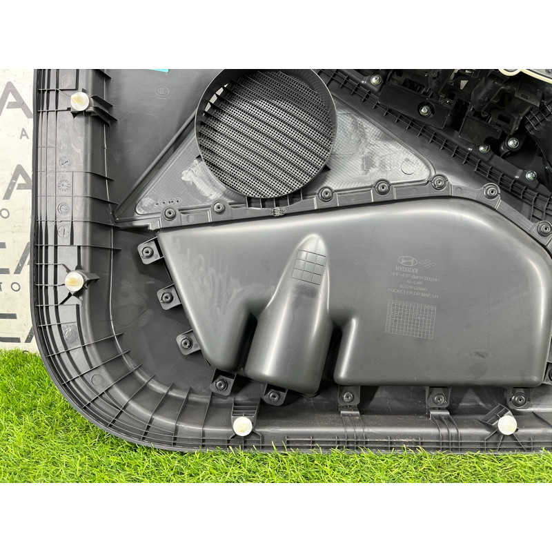 Дверная карта (салон) Hyundai Ioniq AE 2018 1.6 Hybrid 82307G2230T9Y