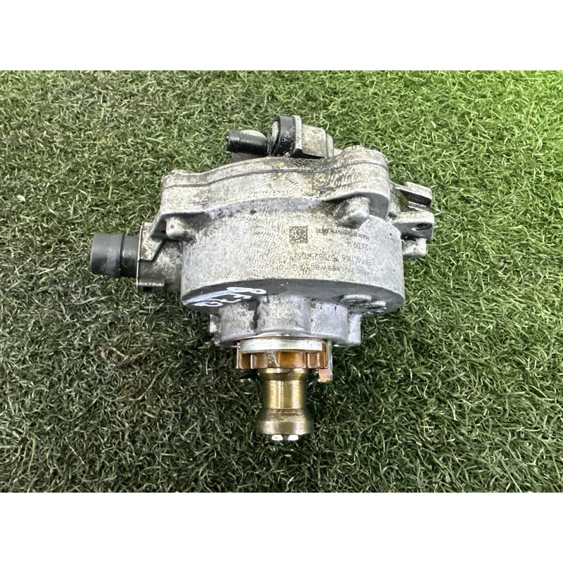 Вакуумный насос (тормозная система) BMW X5 E70 2012 3.0 N55B30 11667619350