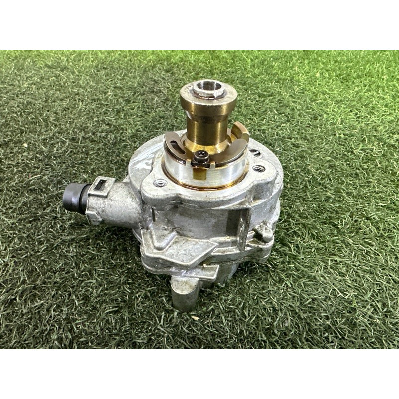 Вакуумный насос (тормозная система) BMW X5 E70 2012 3.0 N55B30 11667619350