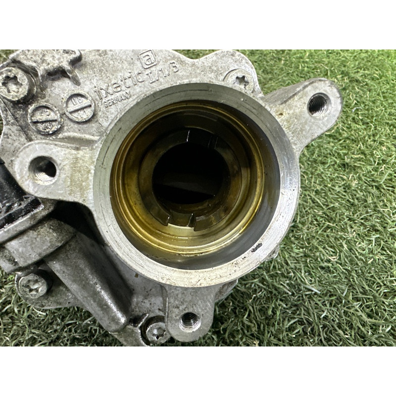 Вакуумный насос (тормозная система) BMW X5 E70 2012 3.0 N55B30 11667619350