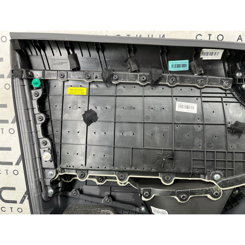 Дверная карта (салон) Hyundai Ioniq AE 2018 1.6 Hybrid 82308G2230T9Y