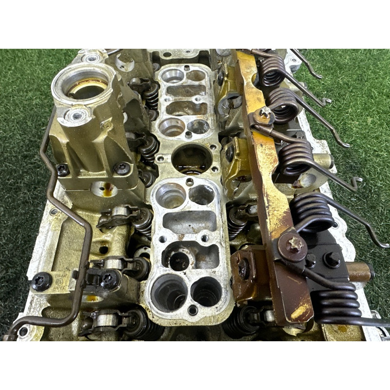 Головка блока цилиндров (двигатель и элементы) BMW X1 E84 2014 2.0 11127624778