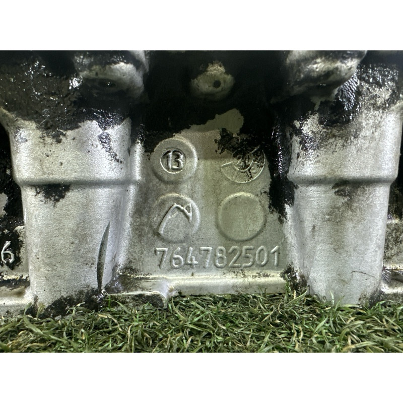 Головка блока цилиндров (двигатель и элементы) BMW X1 E84 2014 2.0 11127624778