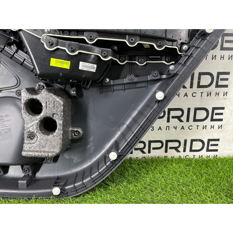 Дверная карта (салон) Hyundai Ioniq AE 2018 1.6 Hybrid 83307G2130T9Y