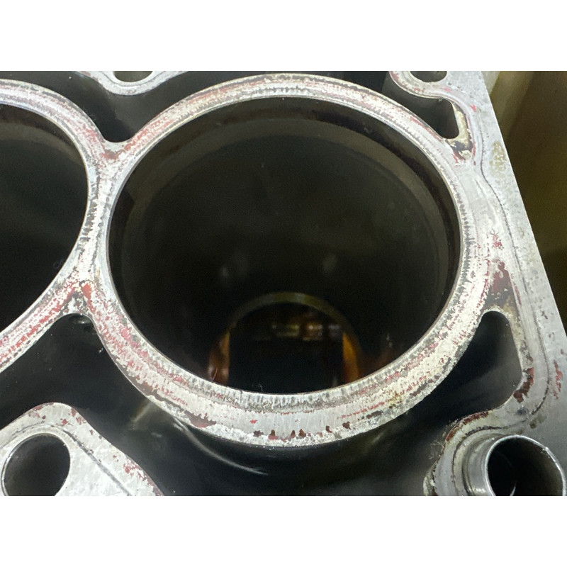 Блок цилиндров (двигатель и элементы) BMW X1 E84 2014 2.0 11112357458