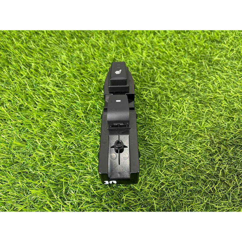 Кнопка стеклоподъемника (электрика / кнопки) Hyundai Ioniq AE 2018 1.6 Hybrid 93580G20004X