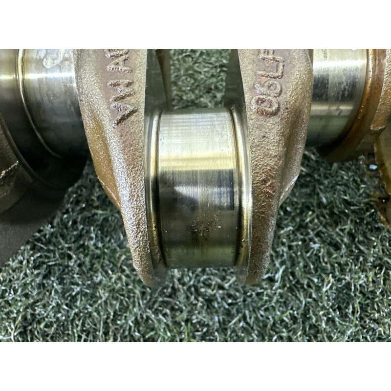 Коленвал (двигатель и элементы) AUDI A4 B9 2018 2.0 DBPA 06L105101F