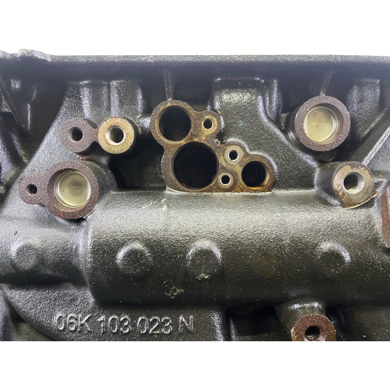 Блок цилиндров (двигатель и элементы) AUDI A4 B9 2018 2.0 DBPA 06L100033D