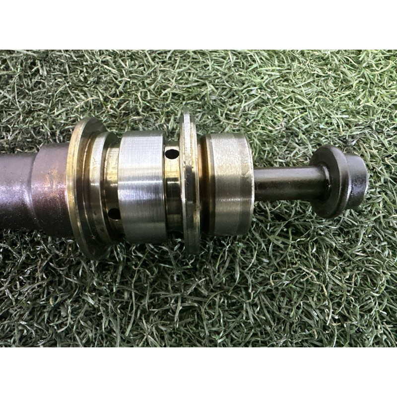 Розподільний вал впускний (двигун та елементи) AUDI Q7 4L 2011 3.0 TFSi 06E109101BG