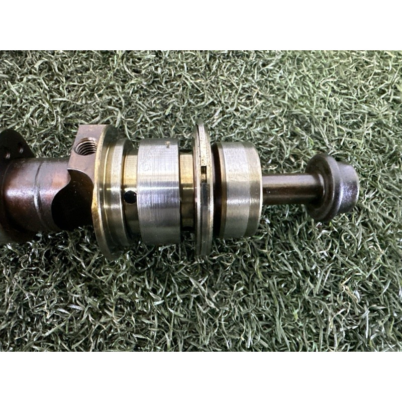 Розподільний вал впускний (двигун та елементи) AUDI Q7 4L 2011 3.0 TFSi 06E109101BH