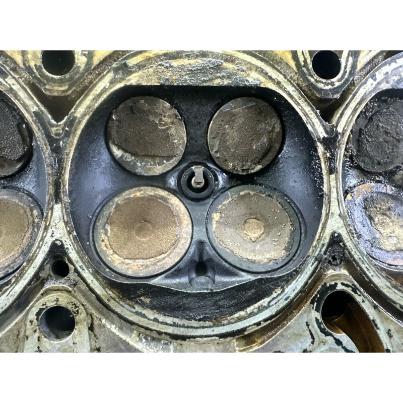 Головка блока цилиндров (двигатель и элементы) AUDI Q7 4L 2011 3.0 TFSi 06E103065D