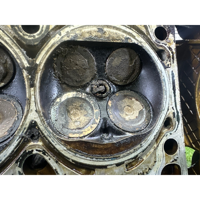 Головка блока цилиндров (двигатель и элементы) AUDI Q7 4L 2011 3.0 TFSi 06E103065D