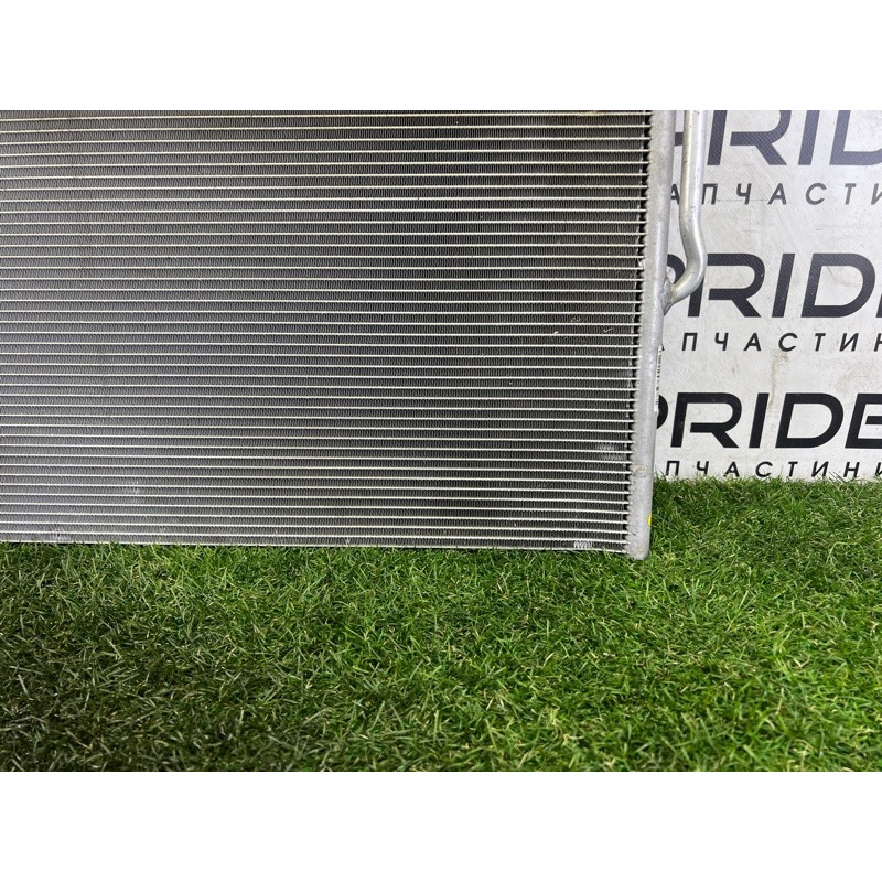 Радиатор кондиционера (отопление и кондиционирование) Volkswagen Touareg NF 2012 3.6 7P0820411A