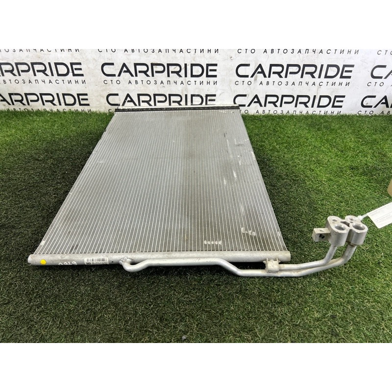 Радиатор кондиционера (отопление и кондиционирование) Volkswagen Touareg NF 2012 3.6 7P0820411A