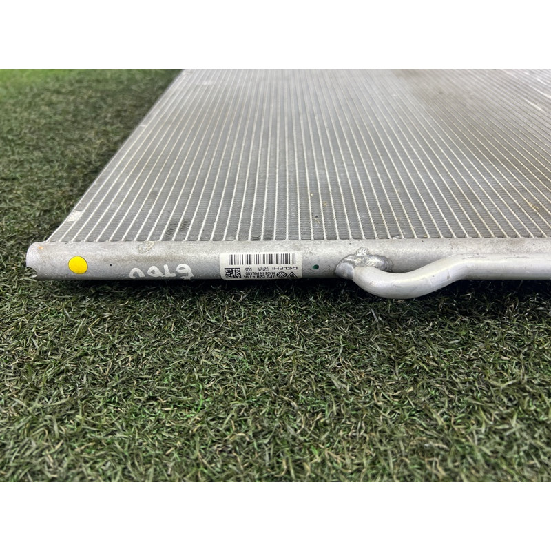 Радиатор кондиционера (отопление и кондиционирование) Volkswagen Touareg NF 2012 3.6 7P0820411A