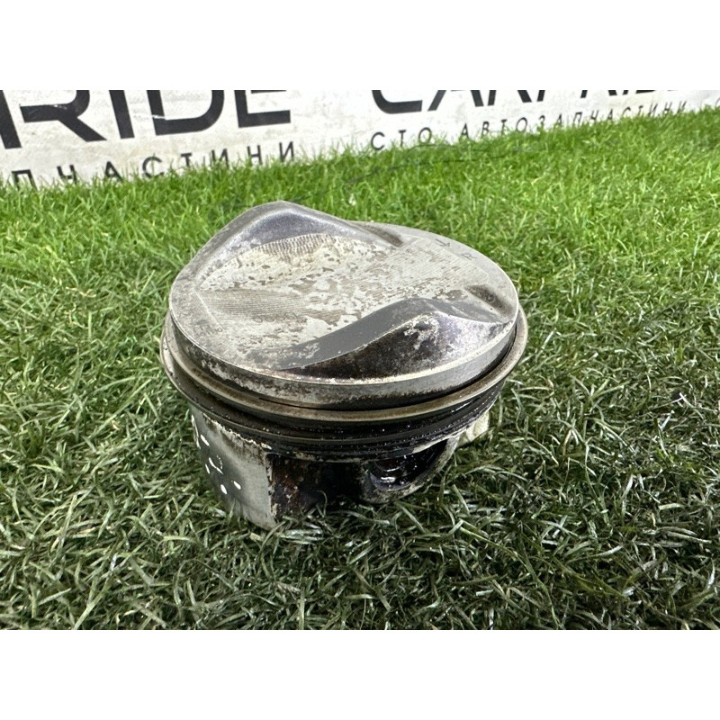 Поршень (двигатель и элементы) AUDI Q7 4L 2011 3.0 TFSi 06E107066DM