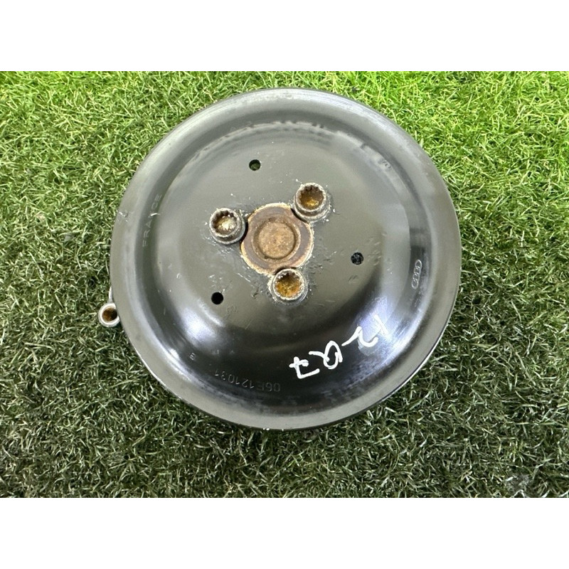 Помпа (система охлаждения) AUDI Q7 4L 2011 3.0 TFSi 06E121018A