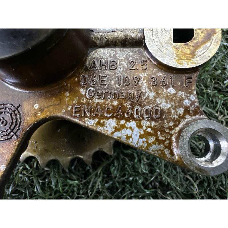 Первинний вал масляного насоса (двигун та елементи) AUDI Q7 4L 2011 3.0 TFSi 06E109339Q