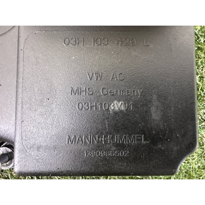 Крышка клапанов (двигатель и элементы) Volkswagen Touareg NF 2013 3.6 03H103429H
