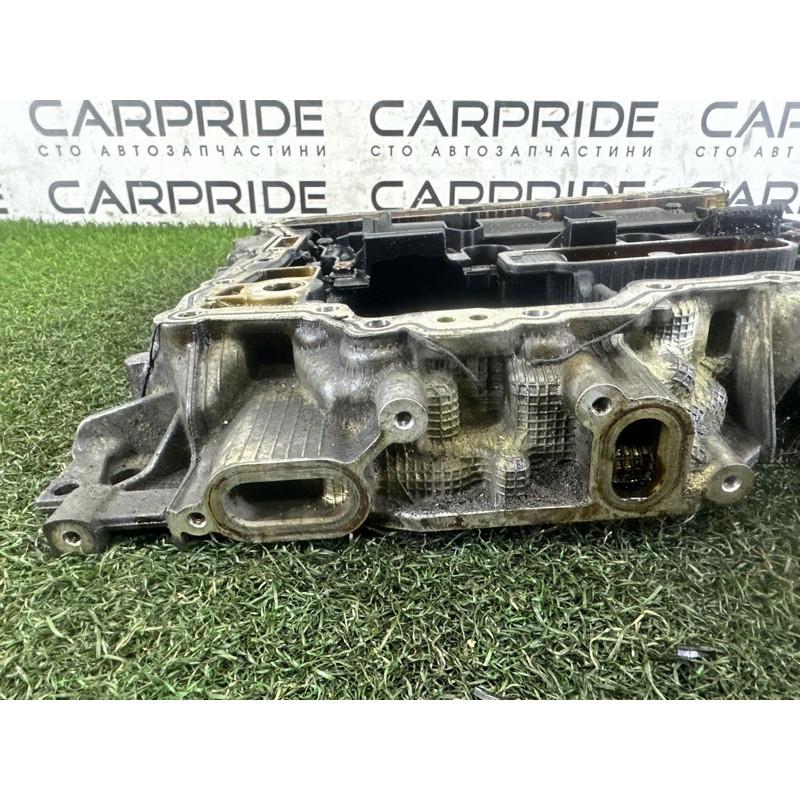 Напівпіддон масляний (двигун та елементи) AUDI Q7 4L 2011 3.0 TFSi 06E103601AT