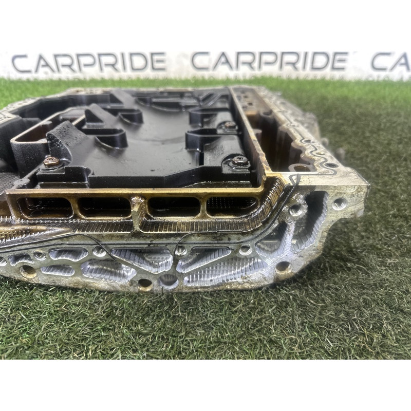 Напівпіддон масляний (двигун та елементи) AUDI Q7 4L 2011 3.0 TFSi 06E103601AT