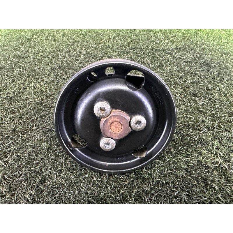 Помпа (система охлаждения) Volkswagen Touareg NF 2013 3.6 03H121008H