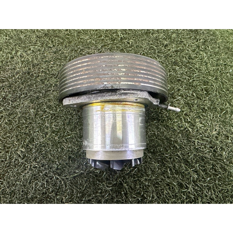 Помпа (система охлаждения) Volkswagen Touareg NF 2013 3.6 03H121008H