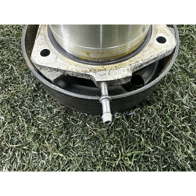 Помпа (система охлаждения) Volkswagen Touareg NF 2013 3.6 03H121008H