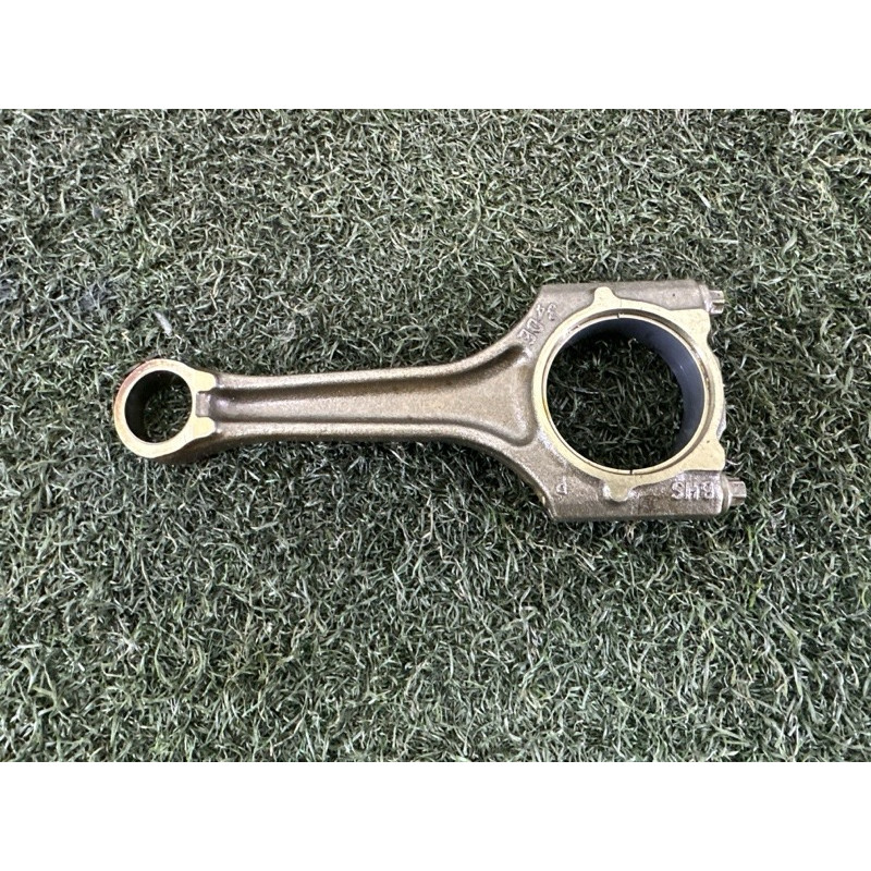 Шатун (двигатель и элементы) AUDI A4 B9 2018 2.0 DBPA 06H198401D