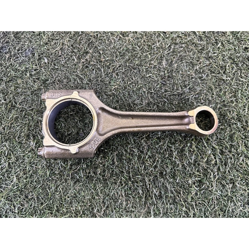 Шатун (двигатель и элементы) AUDI A4 B9 2018 2.0 DBPA 06H198401D