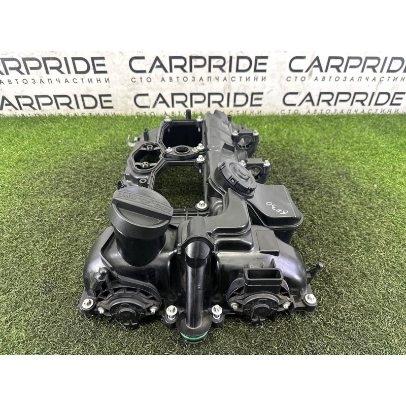 Крышка клапанов (двигатель и элементы) BMW 3-series F30 2015 2.0 11127588412