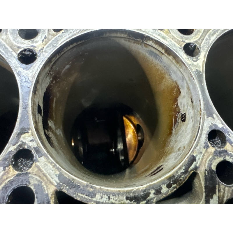 Блок цилиндров (двигатель и элементы) AUDI Q7 4L 2011 3.0 TFSi 06E103011BS