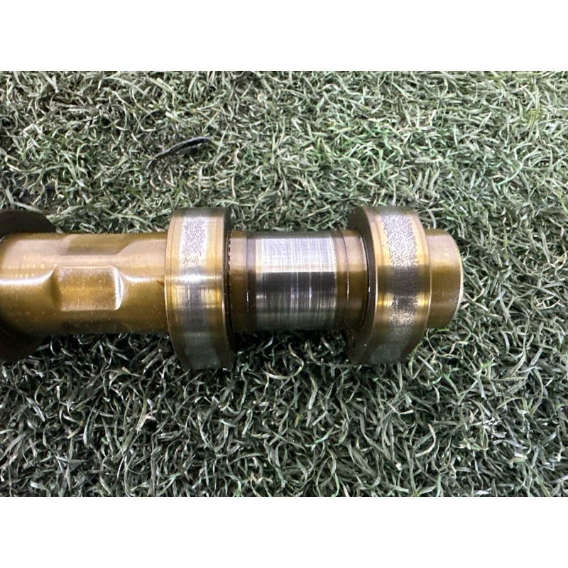 Распредвал выпускной (двигатель и элементы) BMW 3-series F30 2015 2.0 11317616470