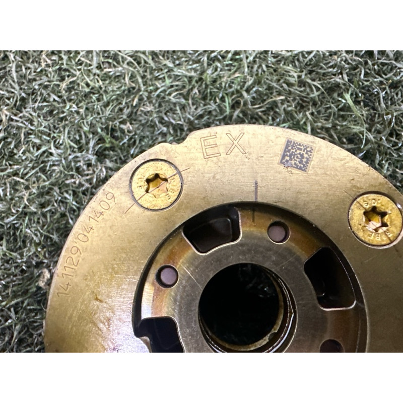 Регулятор фаз газораспределения (двигатель и элементы) BMW 3-series F30 2015 2.0 11367583819