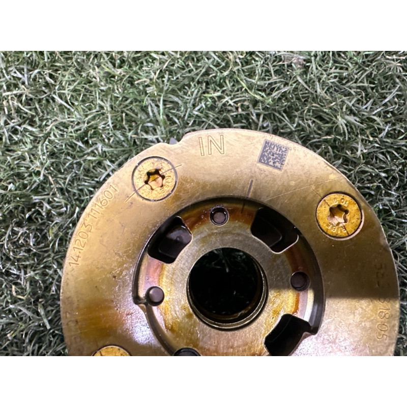 Регулятор фаз газораспределения (двигатель и элементы) BMW 3-series F30 2015 2.0 11367583818