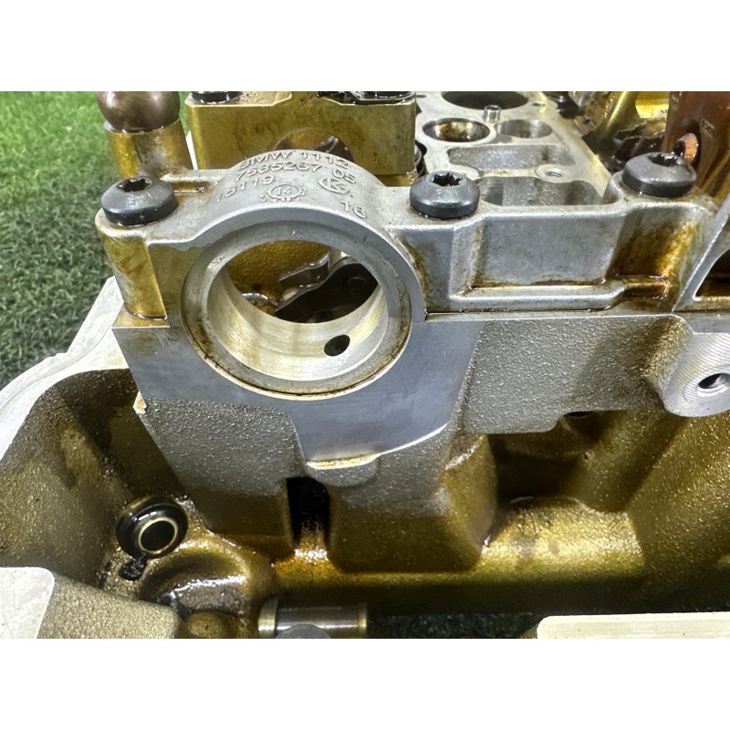 Головка блока цилиндров (двигатель и элементы) BMW 3-series F30 2015 2.0 11127624778