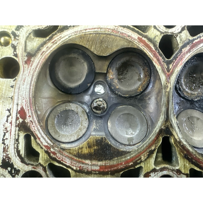 Головка блока цилиндров (двигатель и элементы) BMW 3-series F30 2015 2.0 11127624778