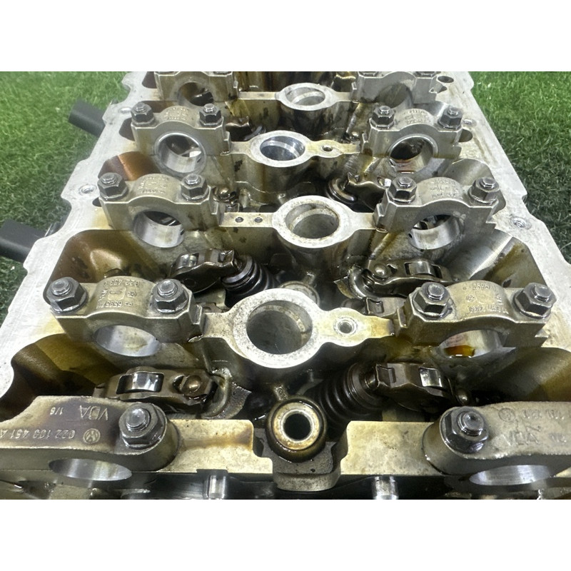 Головка блока цилиндров (двигатель и элементы) Volkswagen Touareg NF 2013 3.6 03H103351C